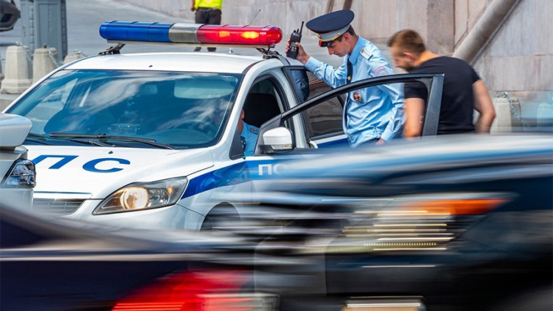 В ГИБДД Москвы назвали число не оплачивающих штрафы вовремя водителей
