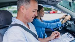 Дистанционное обучение в автошколе: достоинства и недостатки