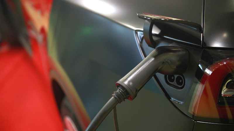 В «АвтоВАЗе» не исключили появление электрических Vesta и Granta