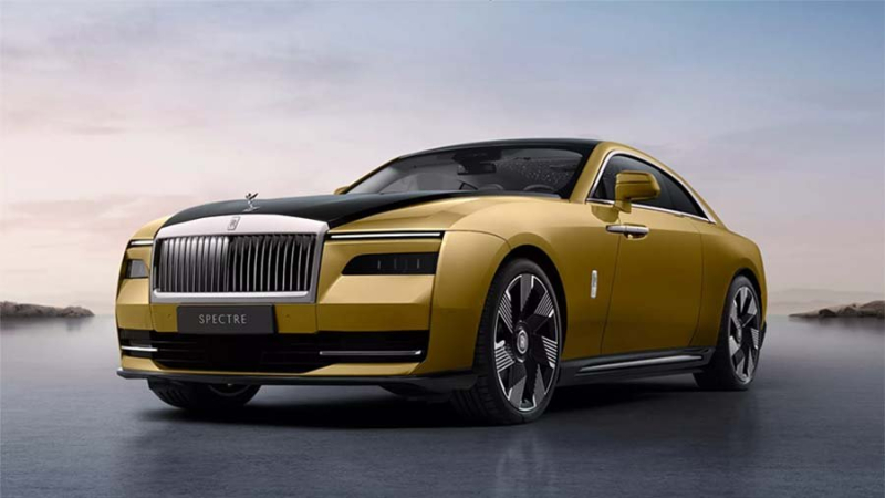 Компания Rolls-Royce рассекретила свой первый электромобиль