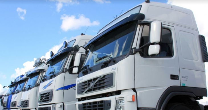 Минтранс назвал сроки возобновления движения грузовиков по автомобильной части Крымского моста