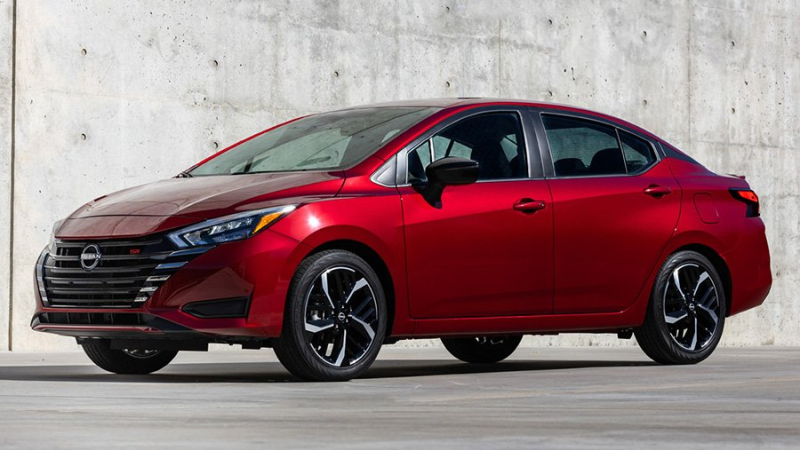 Обновленный седан Nissan Versa дебютировал в Америке