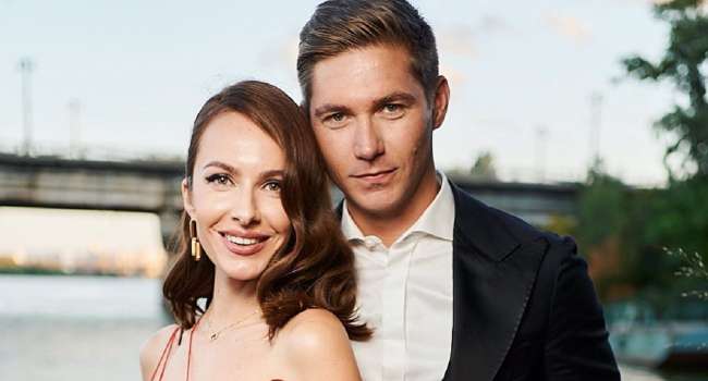 Шоумен Владимир Остапчук все-таки развелся со своей женой Кристиной Горняк и удалил свою страницу в Instagram