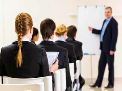 Что такое повышение квалификации? Направления обучения ОЧУ ДПО «Учебный центр «УККОМ-Центр»