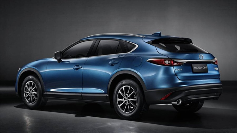 В России появился купе-кроссовер Mazda CX-4