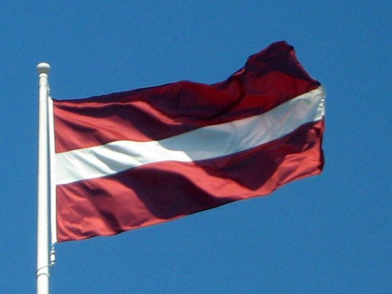 Латвия в знак солидарности с Эстонией понизит уровень дипотношений с Россией