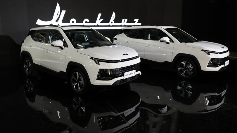 Первые «Москвичи» появились у российских дилеров