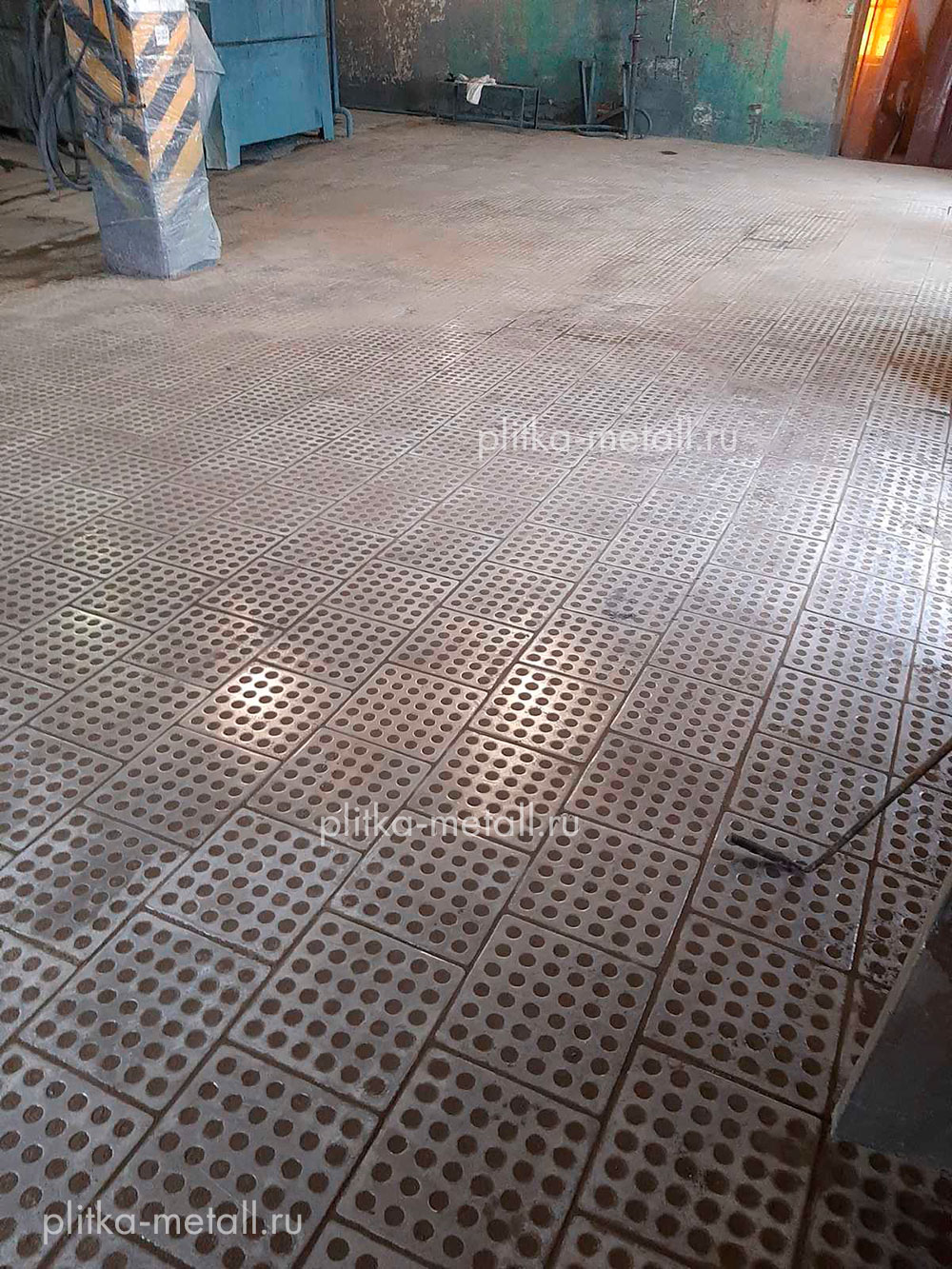 Металлическая плитка: где она применяется?