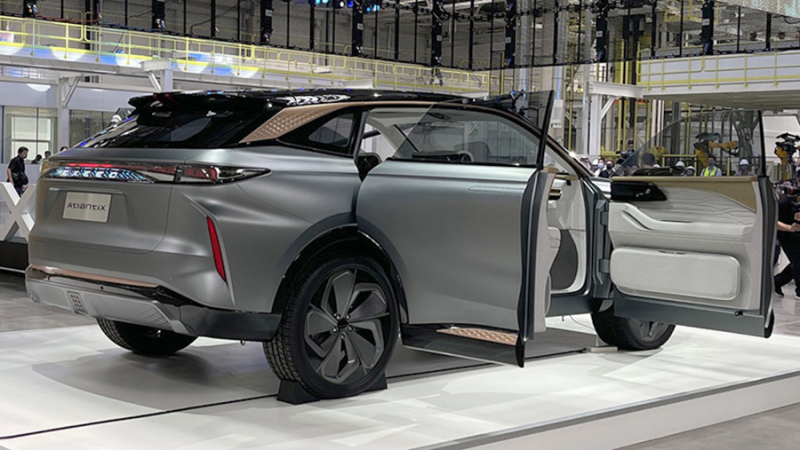 Новый Exeed AtlantiX может появиться в РФ под названием RX