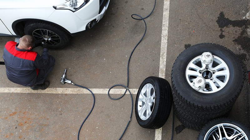 НАПИ рассказало об изменениях динамики цен на шины в РФ за 2022 год