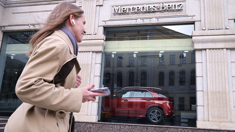 «Автодом» выкупил все активы Mercedes в России