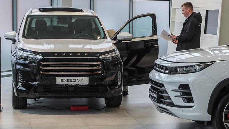 В России импорт новых легковых автомобилей вырос на 97,8%