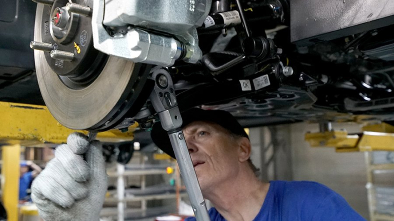 «Автодом» и «Мерседес-Бенц РУС» будут поставлять технику Forland в Россию