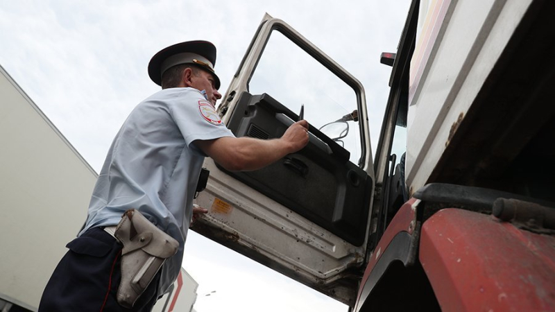 Названо самое частое у россиян нарушение ПДД