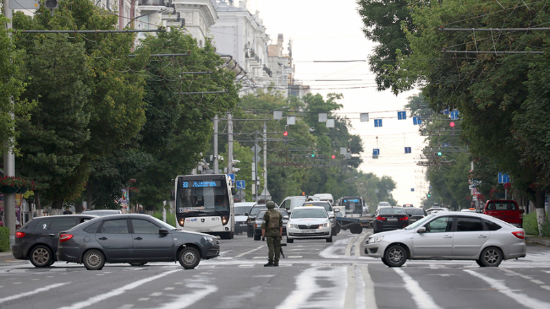В Ростове-на-Дону возобновили движение транспорта по центральной улице