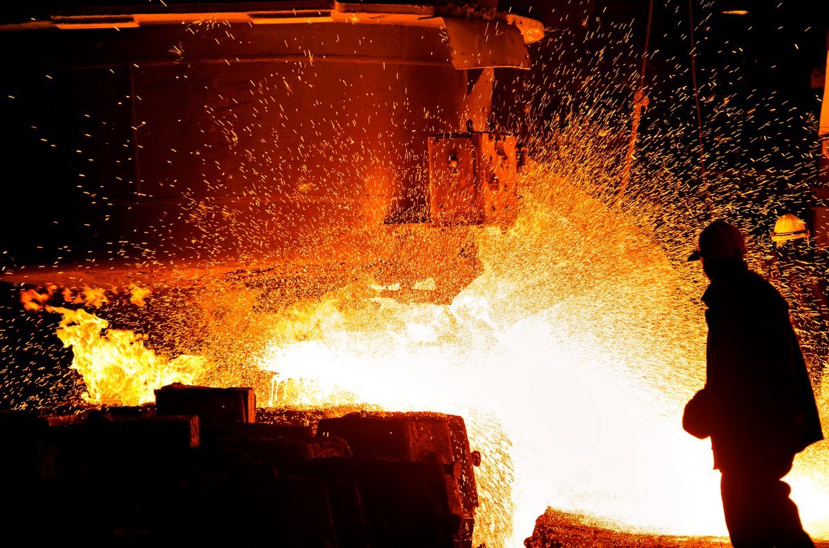 Обзор портала Metallplace: актуальные новости и события в металлургии