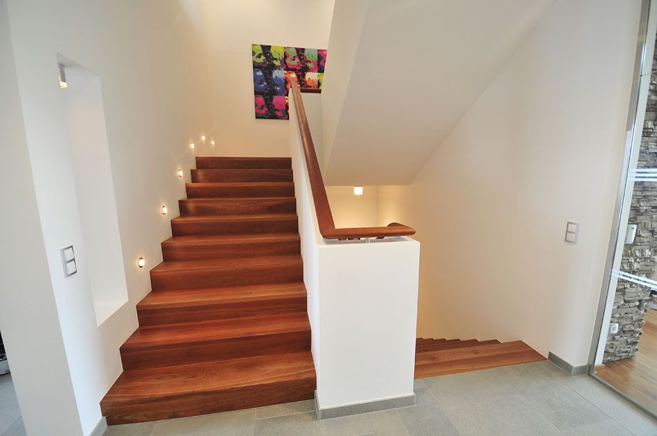 Лестницы закрытого типа: что это такое? Характеристики, разновидности