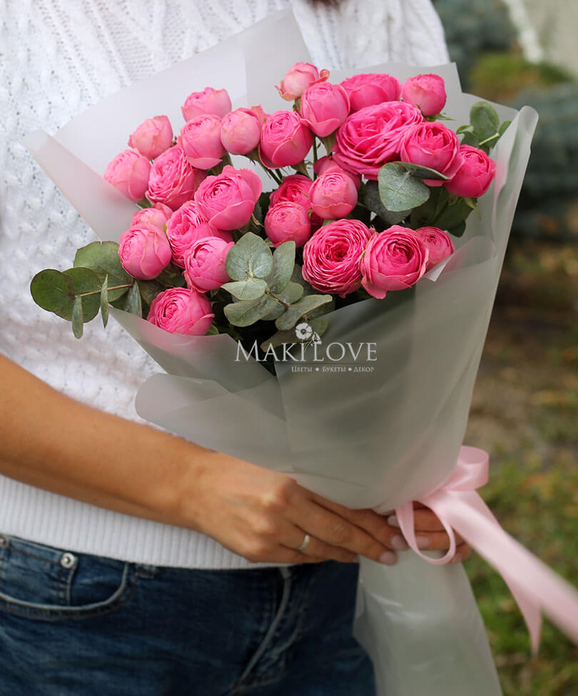 Как выбрать и собрать идеальный букет для любимой? Подбор цветов и композиции