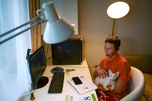 В России выросла популярность школьных онлайн-платформ