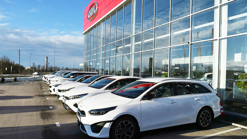 Дилеры Kia и Hyundai опровергли сообщения о закрытии компаниями бизнеса в РФ