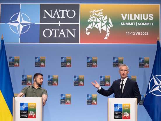 В НАТО заявили, что у стран Запада почти не осталось боеприпасов для Украины