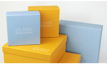 Подарочная коробка с логотипом: области применения и советы по выбору