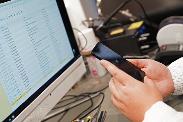 Причина массового сбоя Рунета устранена, сообщили в центре доменов .RU