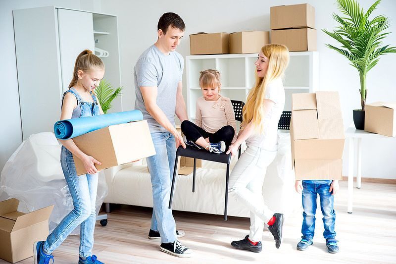 Как организовать переезд: полезные советы и рекомендации