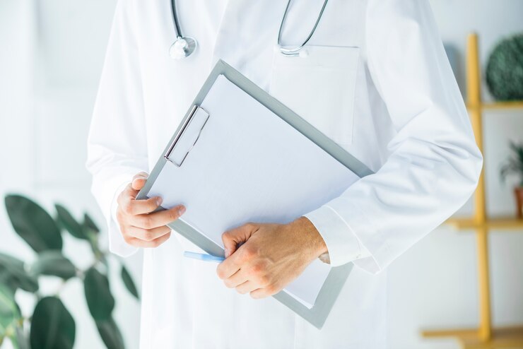 Когда и кому стоит обратиться к урологу