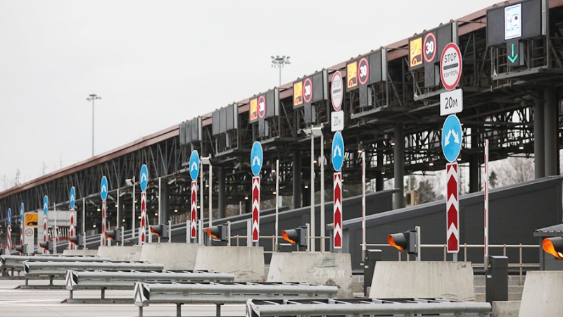 В РФ предложили увеличить штраф за неоплату проезда по платным дорогам