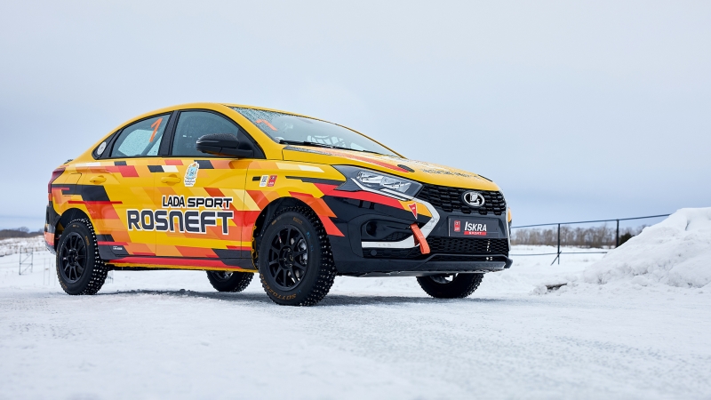 АвтоВАЗ представил гоночную Lada Iskra