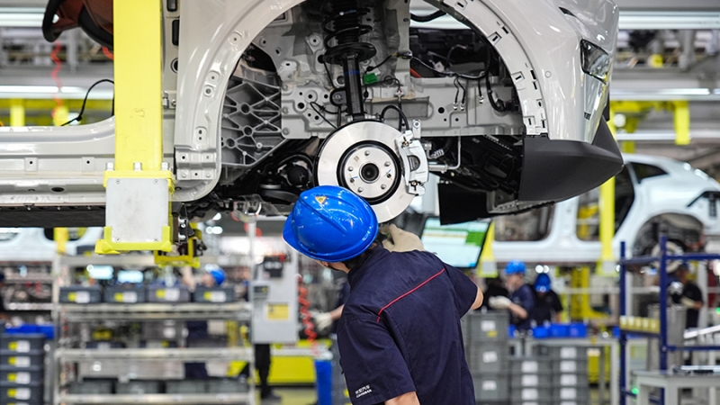 «Автотор» анонсировал новый автобренд Eonyx в России