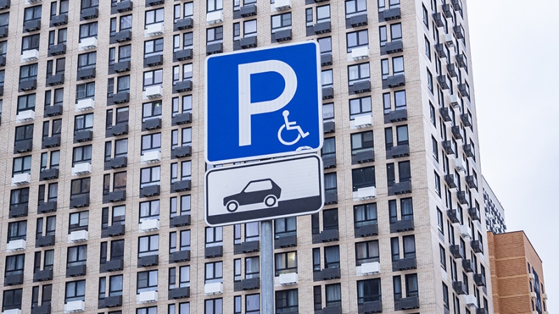 Эксперты назвали причины отказа россиян от автомобиля