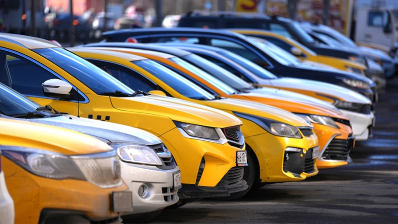 Список локализованных авто для такси составят до конца года